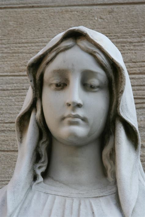 Virgin Mary Statue by NickbotV1 on DeviantArt