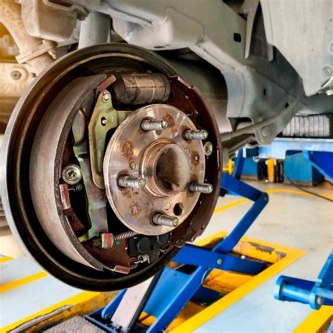 What are Drum Brakes and How Do They Work? | Family Handyman