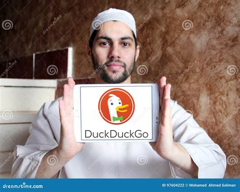 DuckDuckGo Search Engine Logo Editorial Photography - Image of engines ...