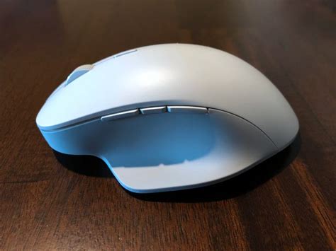 Review: Microsoft Surface Precision Mouse - Thinking Different about ...