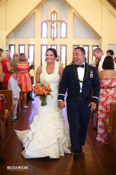 ST. PUCCHIReal Bride: Janie & Ozzie's Maui Wedding