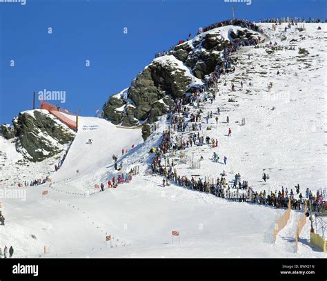 ski alpine skiing Lauberhorn race sport winter sports sport Switzerland Europe downhill ...