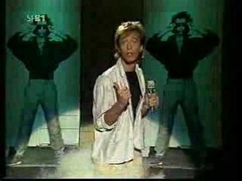 Robin Gibb (Secret Agent) -1984 - YouTube