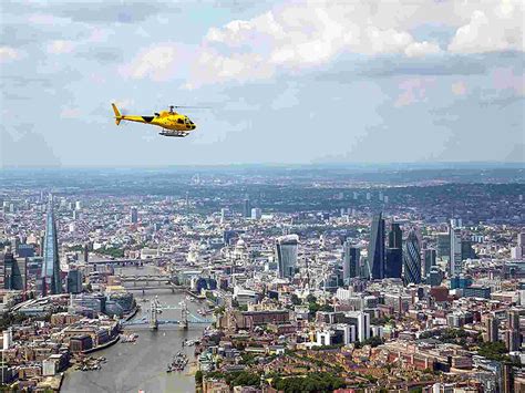 The Best Helicopter Tours of London - Footprints London Walking Tours