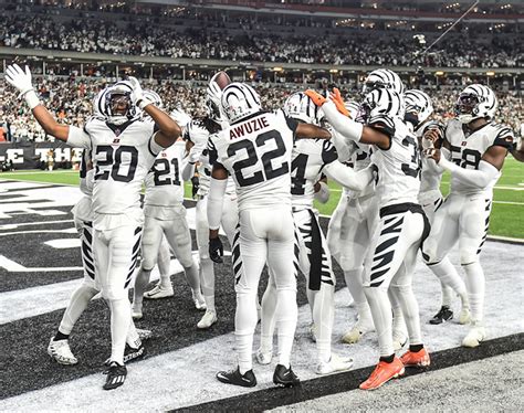 Cincinnati Bengals to Wear 'Color Rush' White Uniform for This Weekend's Game Against the ...