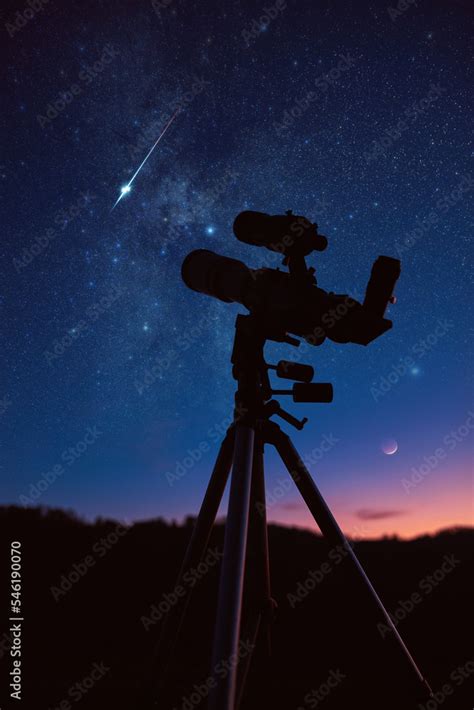 Astronomy telescope for observing night sky, Moon, planets, stars and ...