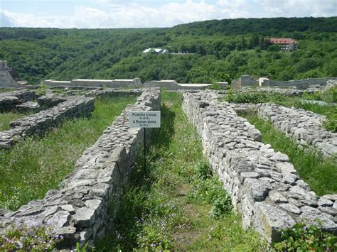 MEJORES Monumentos y estatuas en Shumen - Tripadvisor