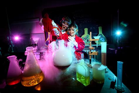 Let’s Experiment! Edinburgh Science Festival 2023 - Edinburgh Magazine ...