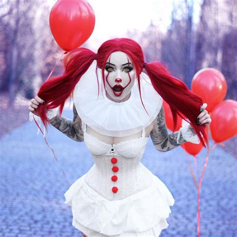 Pennywise from It Cosplay