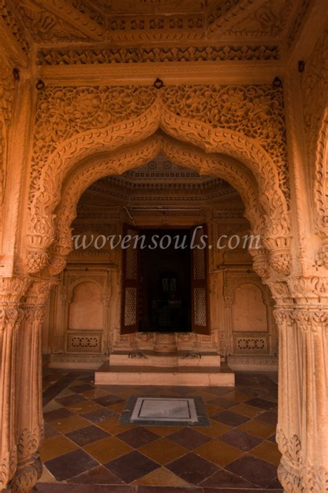 JAIN TEMPLE ARCHITECTURE, RAJASTHAN | The Art Blog by WOVENSOULS.COM