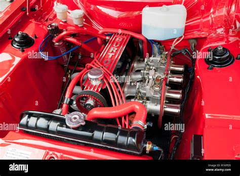 Ford pinto moteur Banque de photographies et d’images à haute résolution - Alamy