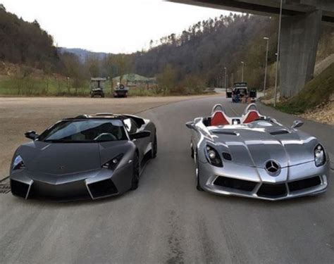 Arriba 91+ imagen lamborghini reventon vs aventador - Abzlocal.mx