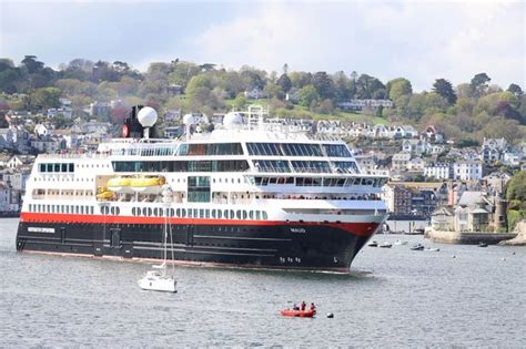 Impressive cruise ship MS Maud departs Dartmouth - Devon Live