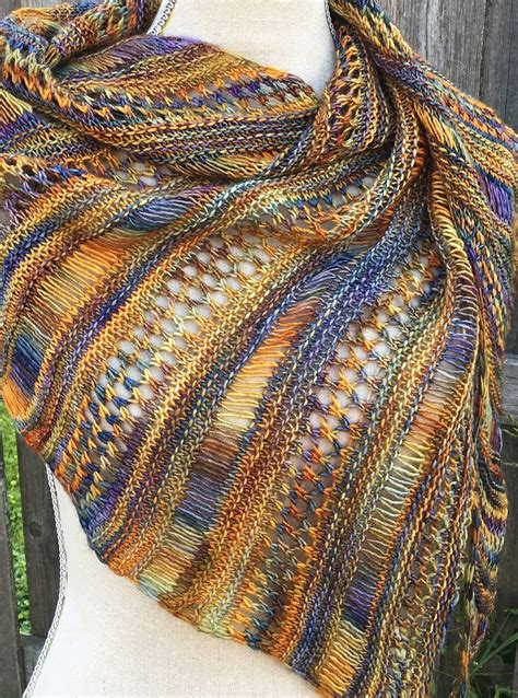 Free Knitting Pattern: One Skein Stormy Sky Shawl