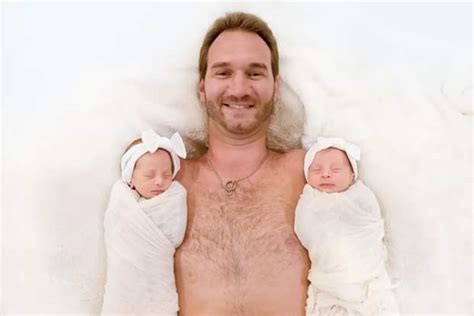 Limbless Australian Christian evangelist, Nick Vujicic shares adorable ...