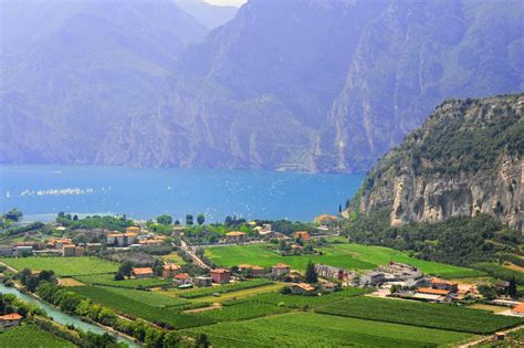 Lake Garda, Italy: Where to Stay, How to Get Around, and More | Walks ...