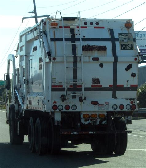 Ex- DSNY Mack MR / Heil FEL (aka "EZ Pack truck" for DSNY … | Flickr