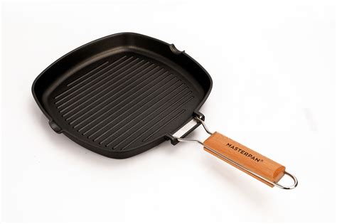 GRILL PAN NON-STICK CAST ALUMINUM WITH FOLDING HANDLE, 8" – MASTERPAN