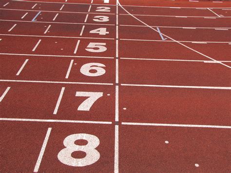 File:Athletics tracks finish line.jpg - Wikimedia Commons