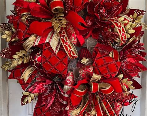 Traditional Christmas Wreath, Red and Gold Wreath, Christmas Wreath, Holiday Decor - Etsy