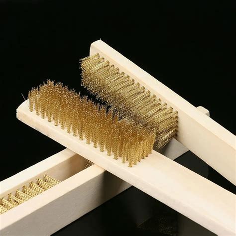 Profession Brass plate brushes Long handle Metal cleaning brush Surface in addition to paint ...