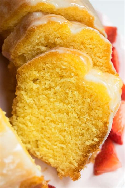 Lemon Bundt Cake {With Cake Mix} - CakeWhiz