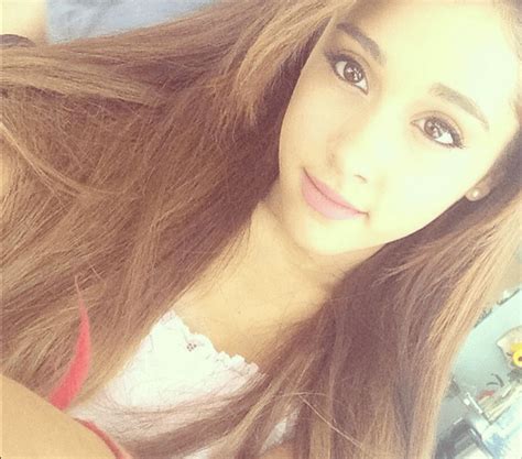 20 Pictures Of Ariana Grande Without A Ponytail (PHOTOS) | The Urban Daily