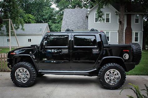 Sell used 2006 Hummer H2 SUT- SUPERCHARGED - Beautiful Black on Black in Quincy, Illinois ...