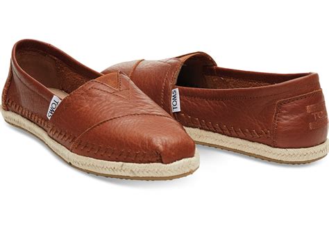 TOMS Cognac Full Grain Leather Men's Classics in Brown for Men - Lyst