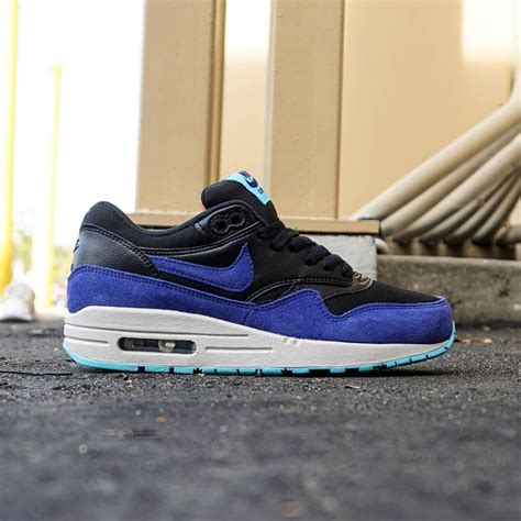 Nike Women Air Max 1 Essential (black / deep royal blue) | Deep royal ...