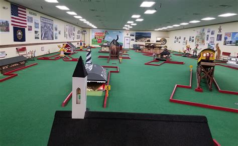 The Ham and Egger Files: Indoor Minigolf at Funspot in Laconia, New Hampshire