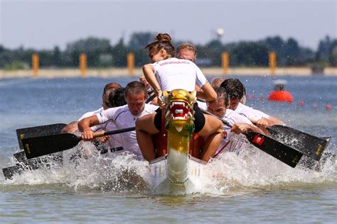 Dragon Boat team building in Rome - BeyondRoma