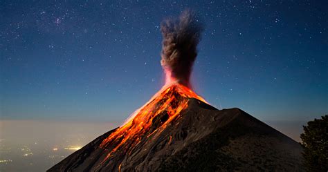 Central American Volcanoes Let Out Spectacular Eruptions | WIRED