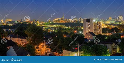 Ottawa at night stock image. Image of city, hill, canada - 120517409