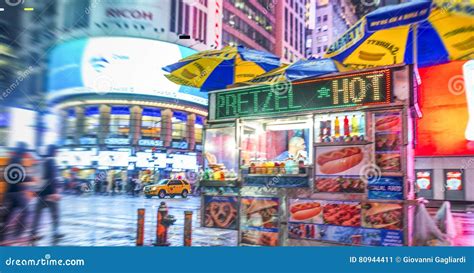 NEW YORK CITY - JUNE 2013: Street Food Vendor in Times Square at Editorial Photo - Image of ...