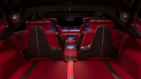 Cadillac Celestiq Teaser Shots Highlight EV's Interior and Exterior Design Ahead of Unveil - Por ...