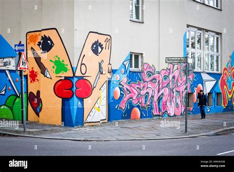 Berlin wall graffiti urban colour hi-res stock photography and images - Alamy