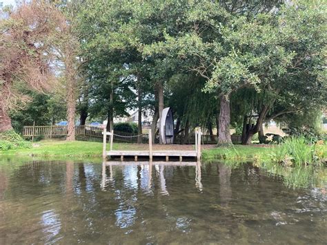 A tour by boat of The Meare in Thorpeness - Suffolk Live