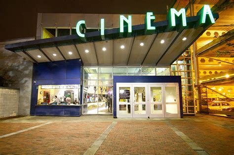 Kendall Square Cinema Plans to Add Beer and Wine Options