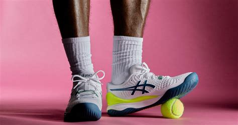 Which Asics Shoes Are Best For Tennis? - Shoe Effect