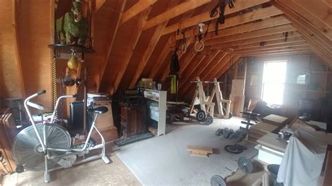 My garage gym for the past 15 years. : r/homegym