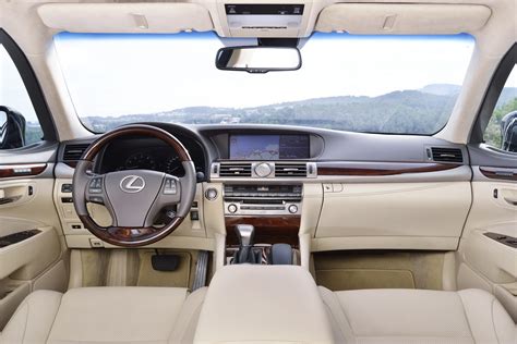 LS 460 Interior European Images (2012 - 2016) - Lexus Media Site