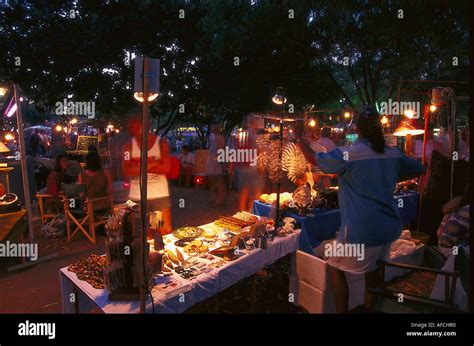 Mindil Beach Sunset Market, Darwin NT, Australia Stock Photo - Alamy