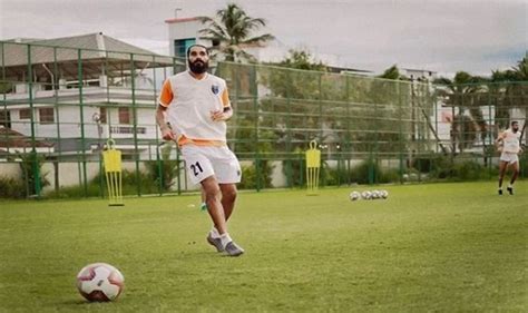 Sandesh Jhingan India's Best Centre-Back Currently Should Keep Pushing ...