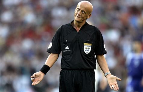 Refereeing World: Collina returns on the field as referee