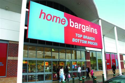 Home Bargains shares heartwarming reason its stores will be closed on Boxing Day - Mirror Online