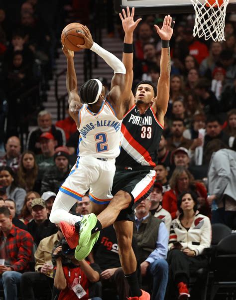 Thunder run wild vs. Blazers for 5th straight win | Reuters