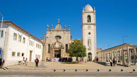 Aveiro Cathedral, Aveiro holiday accommodation: short-term house ...