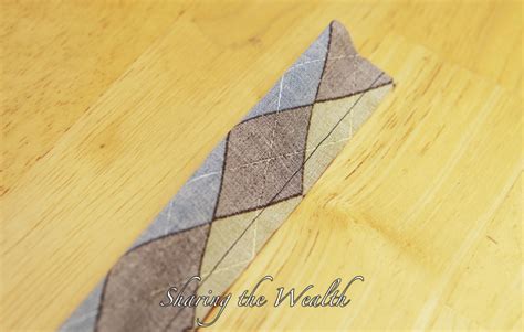 Sharing the Wealth: Little Boy Tie Tutorial