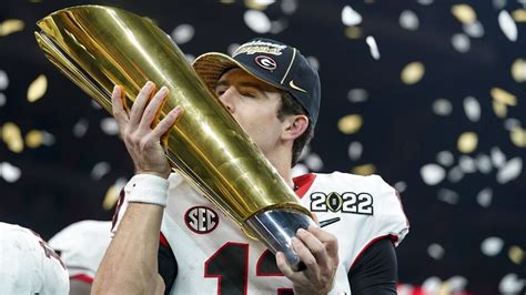 Georgia Bulldogs Crowned 2021-2022 National Champions - ESPN 98.1 FM ...